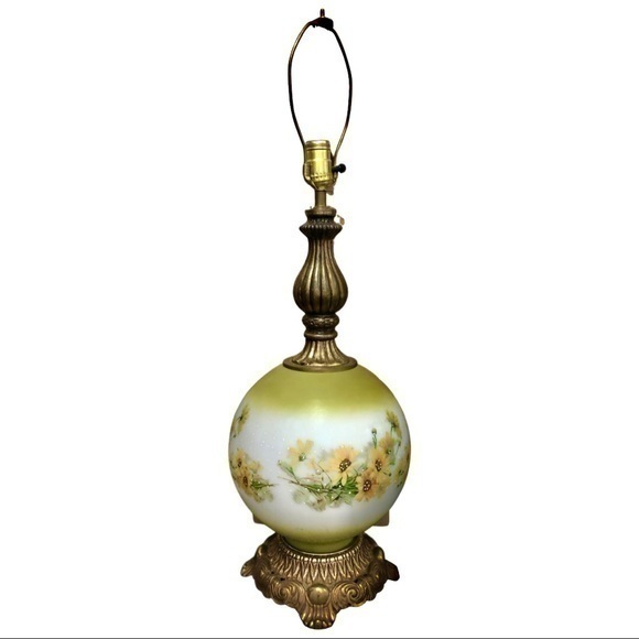 RARE Vintage 1972 EF & EF Industries Yellow Cottagecore Hand Painted Floral Lamp - Picture 1 of 16